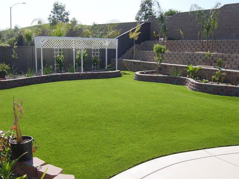 Artificial Grass Enters Residential Turf