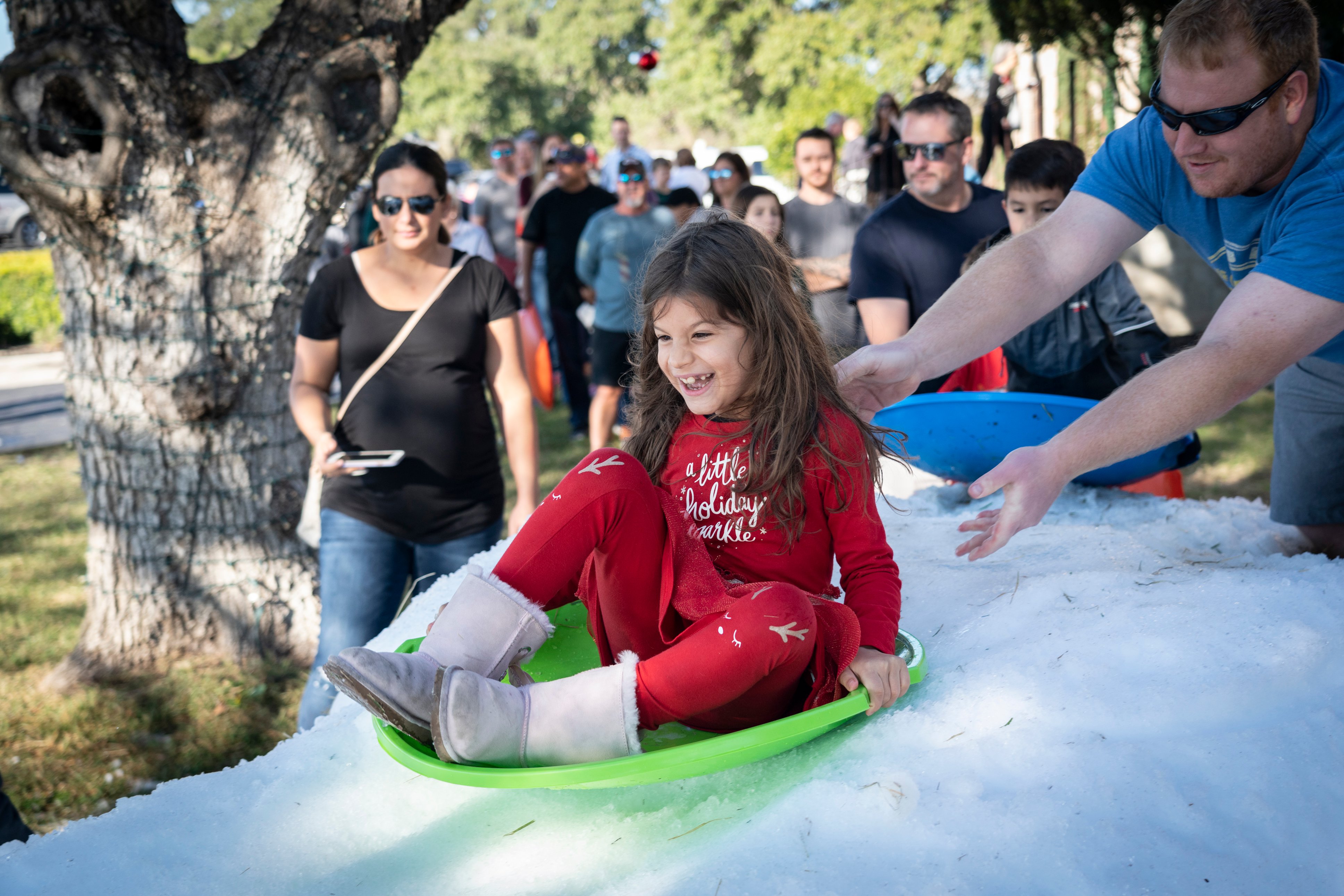 2019 Holiday Sledding Party at Vintage Oaks New Braunfels Texas (84)