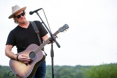 Jack Ingram at Vintage Oaks